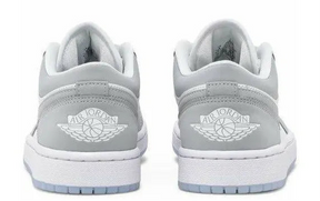 Air Jordan 1 Low Wolf Grey