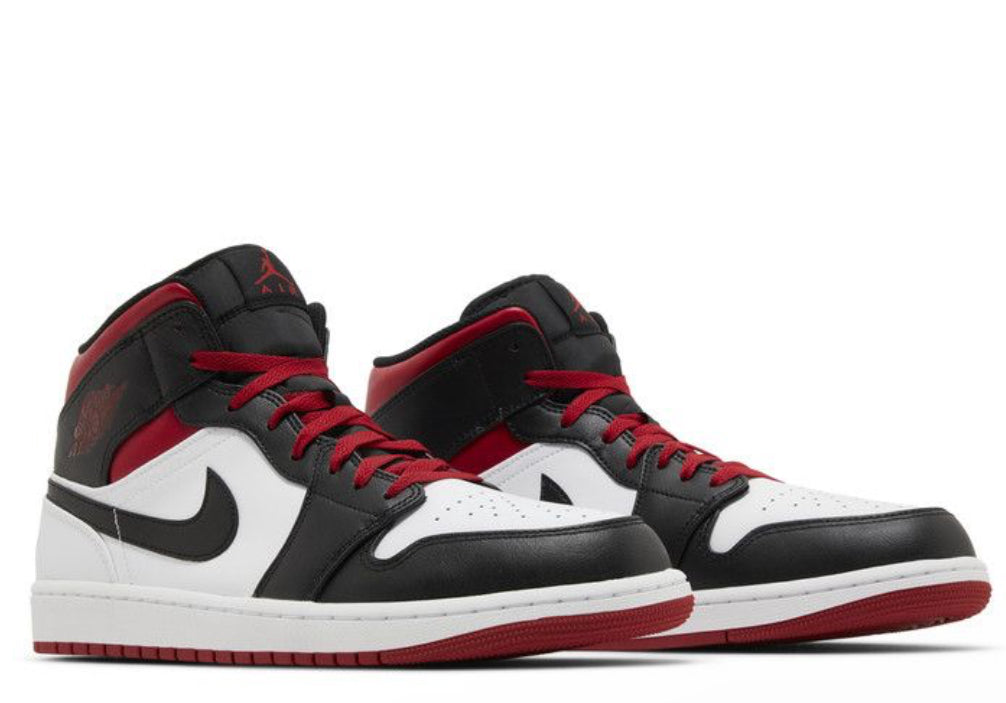 Air Jordan 1 Mid 'Gym Red Black Toe' 2023