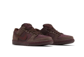 Nike Dunk Low SB 'City of Love - Burgundy Crush'