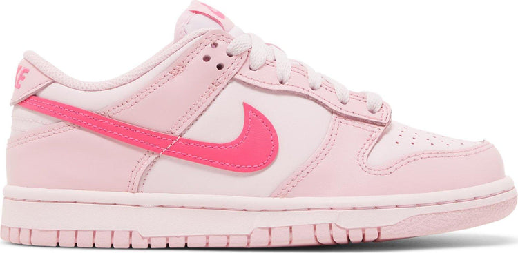 Dunk Low “Triple Pink”