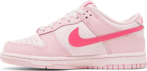 Dunk Low “Triple Pink”