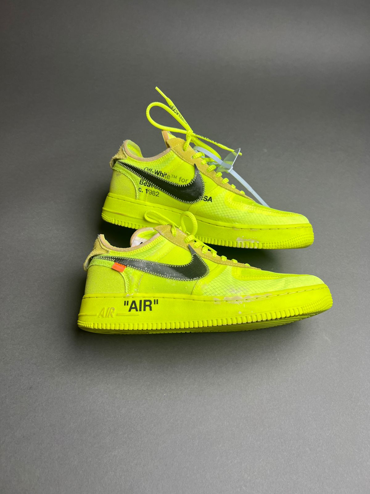 Nike Air Force 1 Low Off-White Volt