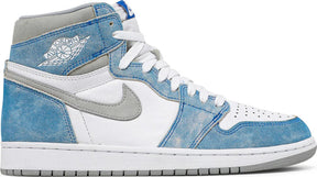 AIR JORDAN 1 RETRO HIGH OG "HYPER ROYAL"